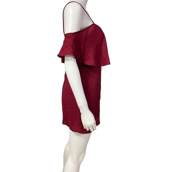 Charlotte Russe Purple Romper
New - Picture 6 of 10